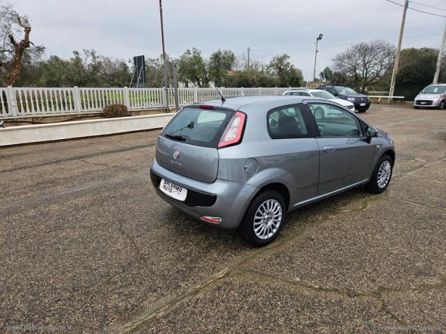 Auto - Fiat grande punto 1.2