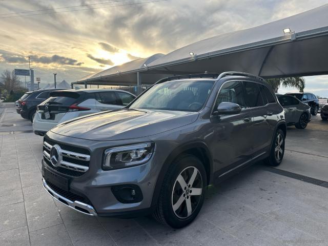 Auto - Mercedes-benz glb 200 d automatic sport plus