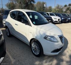 Auto - Lancia ypsilon 1.2 69 cv 5p. gpl ecochic gold