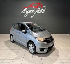 Auto - Honda jazz 1.3 comfort navi adas