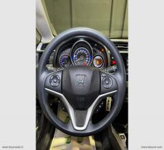 Auto - Honda jazz 1.3 comfort navi adas