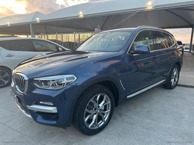 Auto - Bmw x3 xdrive20d xline