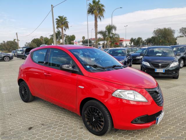 Auto - Lancia ypsilon 1.2 69 cv 5p. gpl ecochic elefantino