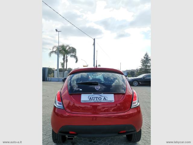 Auto - Lancia ypsilon 1.2 69 cv 5p. gpl ecochic elefantino