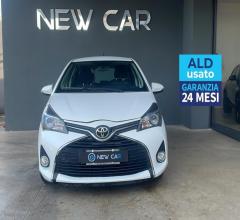 Auto - Toyota yaris 1.0 5p.