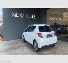 Auto - Toyota yaris 1.0 5p.