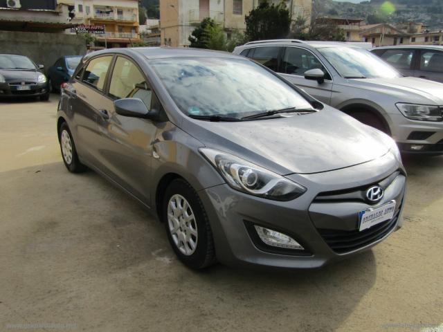 Auto - Hyundai i30 1.4 5p. classic