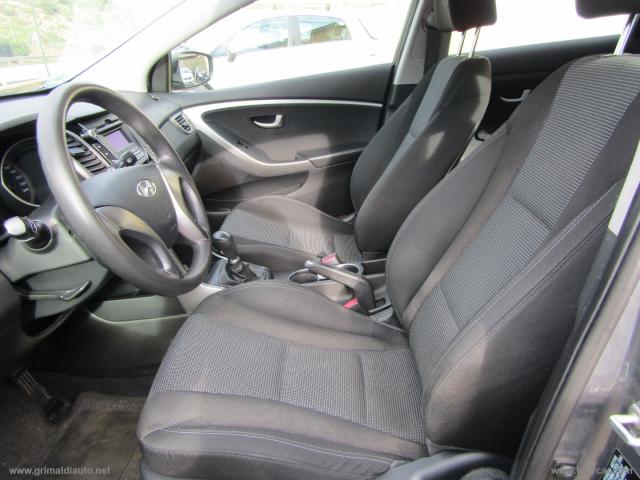 Auto - Hyundai i30 1.4 5p. classic