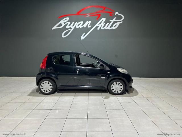 Peugeot 107 1.0 68 cv 5p. urban move