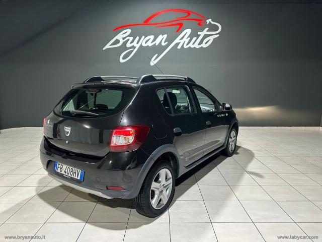 Auto - Dacia sandero 0.9tce 12v t-gpl 90 s&s l.g.d.s.