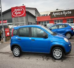 Fiat panda 1.0 firefly s&s hybrid 5 posti