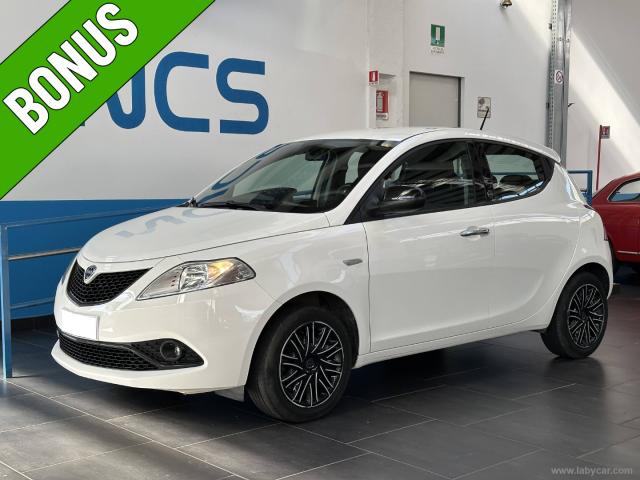 Auto - Lancia ypsilon 1.0 firefly 5p.s&s hyb. eco gold