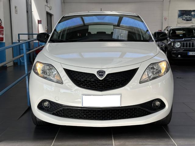 Auto - Lancia ypsilon 1.0 firefly 5p.s&s hyb. eco gold