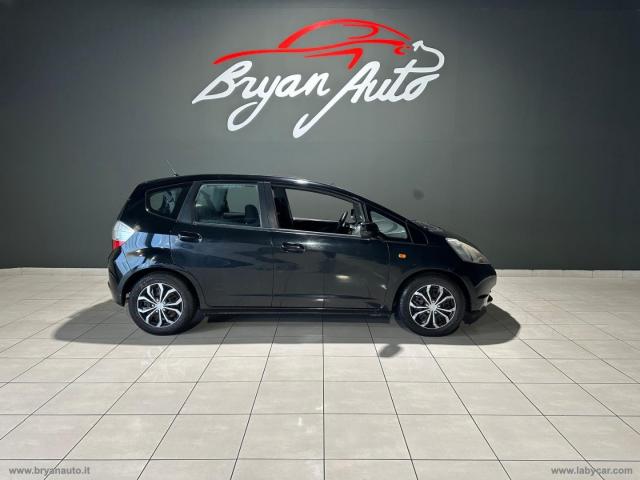 Auto - Honda jazz 1.2 i-vtec elegance