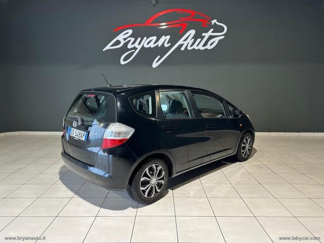 Auto - Honda jazz 1.2 i-vtec elegance