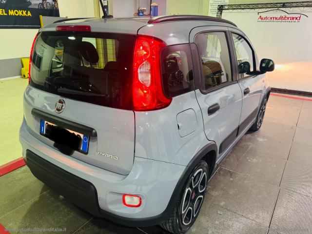 Auto - Fiat panda 1.0 firefly s&s hybrid sport