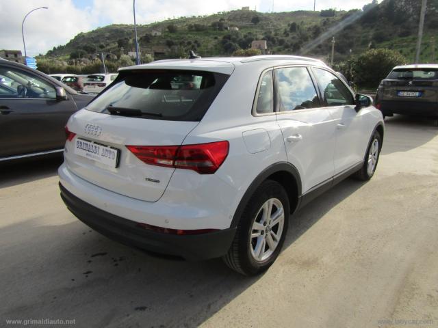 Auto - Audi q3 35 tdi quattro business