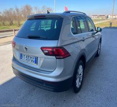 Auto - Volkswagen tiguan 2.0 tdi dsg business bmt