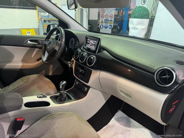 Auto - Mercedes-benz b 180 cdi blueefficiency premium