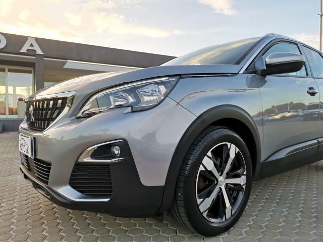 Auto - Peugeot 3008 bluehdi 120 s&s allure