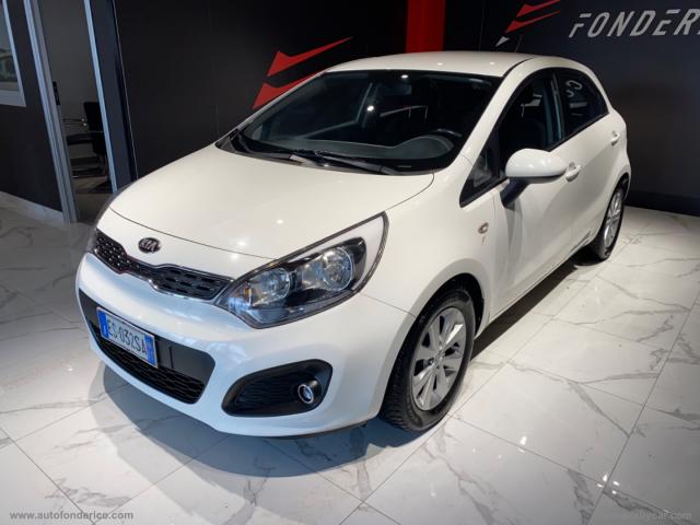 Auto - Kia rio 1.2 cvvt 5p. gpl ex