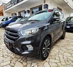 Auto - Ford kuga 2.0 tdci 120cv s&s 2wd pow.st-line