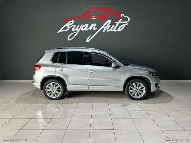 Auto - Volkswagen tiguan 2.0 tdi 140 4mot. dsg sport&style