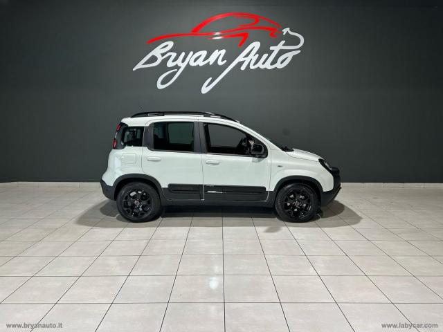 Fiat panda cross 1.0 firefly s&s hybrid