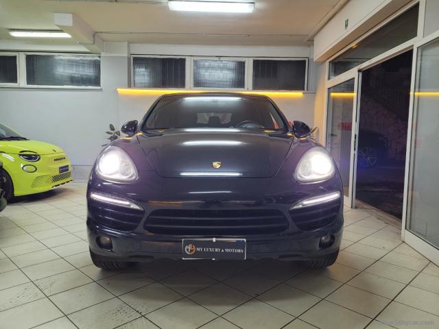 Auto - Porsche cayenne 3.0 diesel