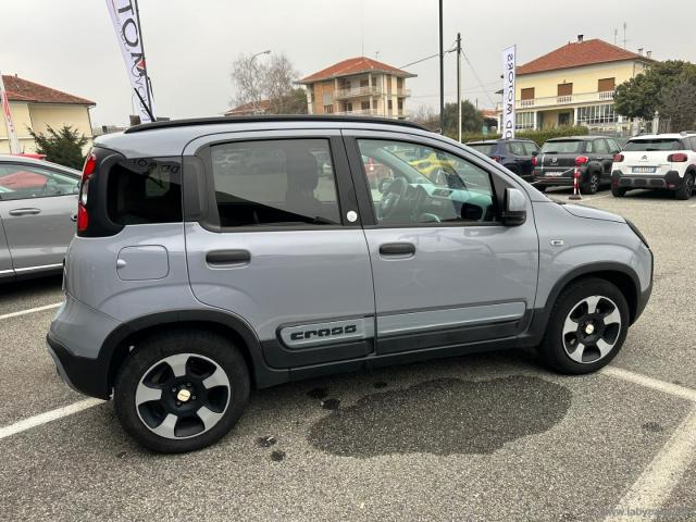 Auto - Fiat panda 1.0 firefly s&s hybrid city cross