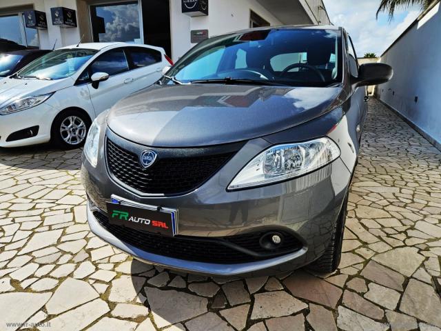 Auto - Lancia ypsilon 0.9 twinair 5p. met.eco. gold