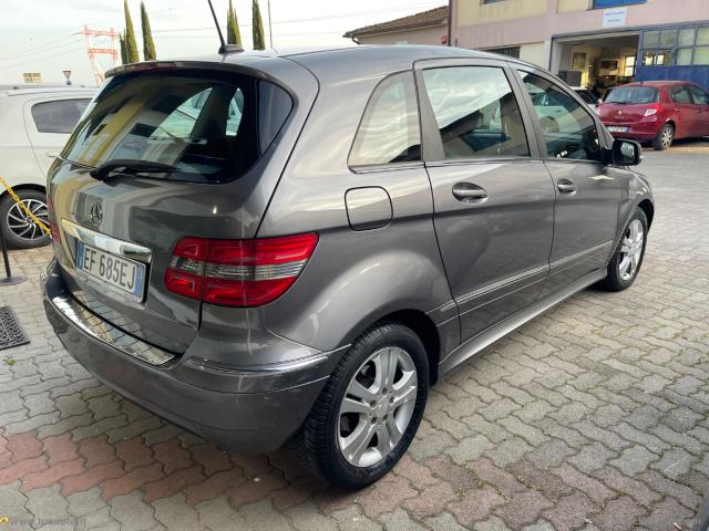 Auto - Mercedes-benz a 180 cdi avantgarde