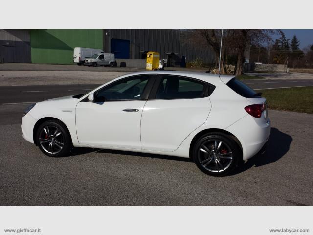 Auto - Alfa romeo giulietta 1.4 turbo 120 cv gpl super