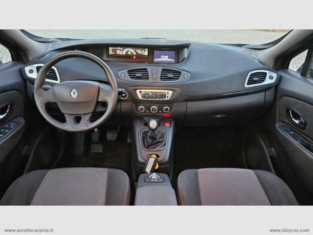 Auto - Renault scÃ©nic xmod 1.5 dci 110 cv s&s live