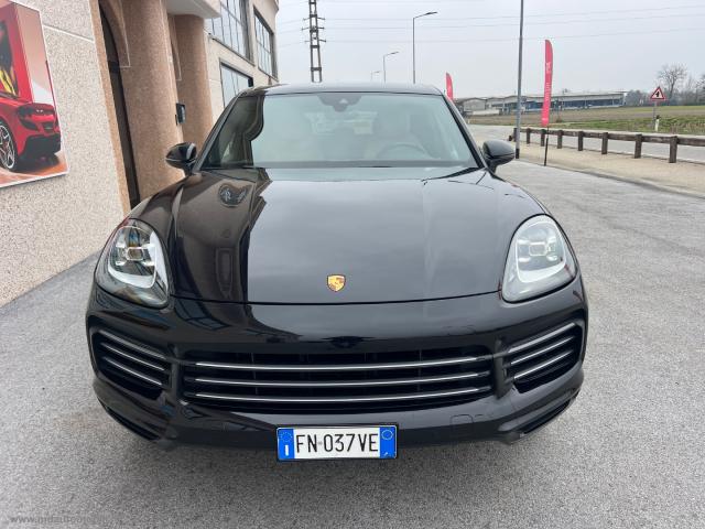 Auto - Porsche cayenne 3.0 v6