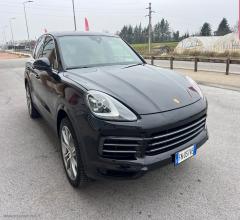 Auto - Porsche cayenne 3.0 v6