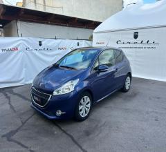 Auto - Peugeot 208 1.4 vti 95 cv 3p. gpl allure