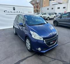 Auto - Peugeot 208 1.4 vti 95 cv 3p. gpl allure