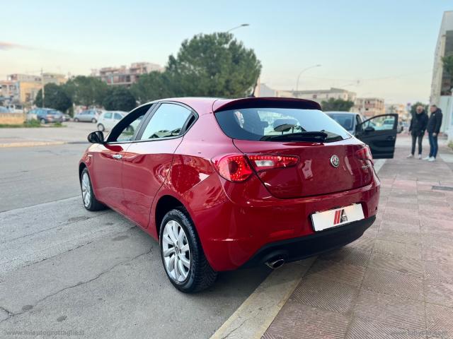 Auto - Alfa romeo giulietta 1.6 jtdm 120 cv sport