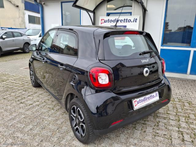 Auto - Smart forfour 70 1.0