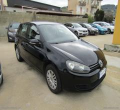 Auto - Volkswagen golf 1.4 5p. united