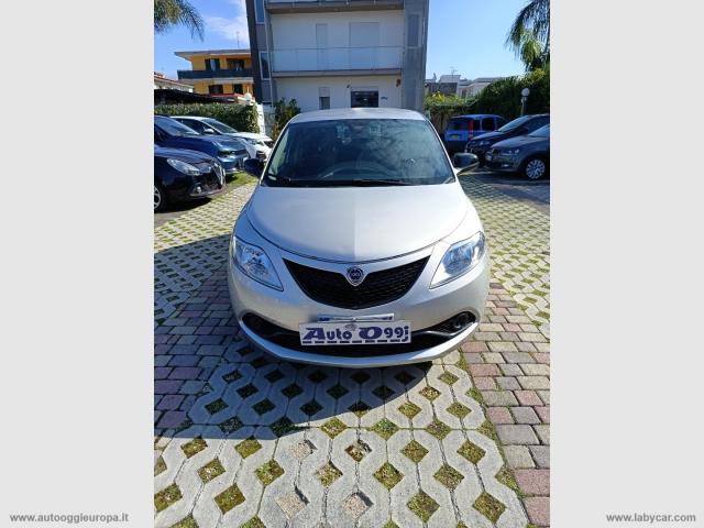 Lancia ypsilon 1.2 69 cv 5p. s&s gold