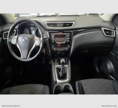 Auto - Nissan qashqai 1.2 dig-t acenta