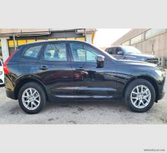 Auto - Volvo xc60 b4