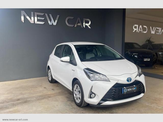 Auto - Toyota yaris 1.5 hybrid 5p. business