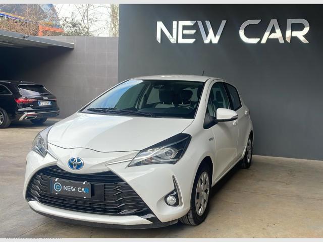 Auto - Toyota yaris 1.5 hybrid 5p. business