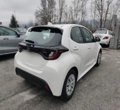 Auto - Toyota yaris 1.5 hybrid 5p. active