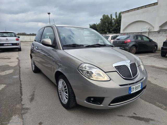 Lancia ypsilon 1.4 oro ecochic gpl