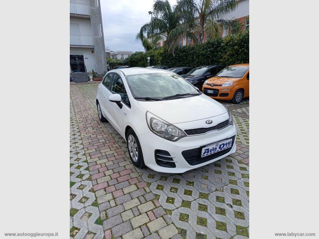 Auto - Kia rio 1.2 cvvt 5p. active