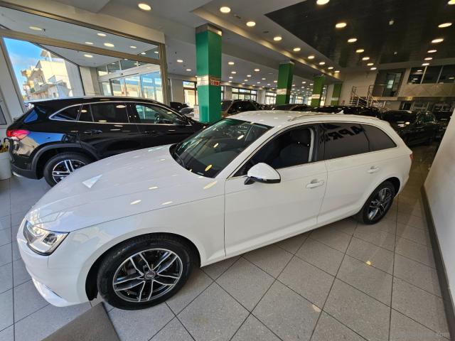 Auto - Audi a4 avant 2.0 tdi 150cv s tr. bus. sport